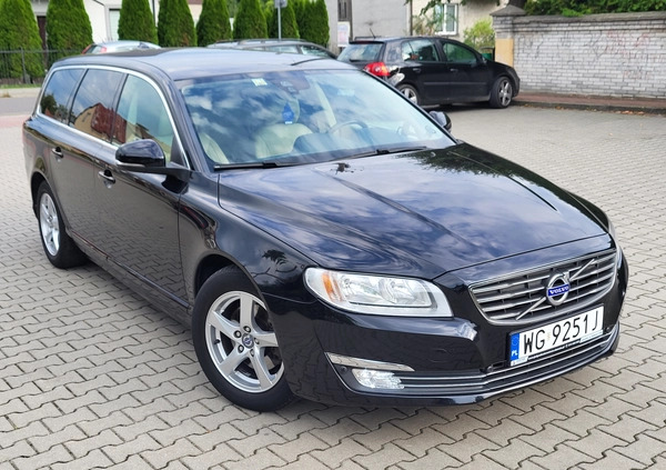Volvo V70 cena 38900 przebieg: 198200, rok produkcji 2015 z Pilawa małe 596